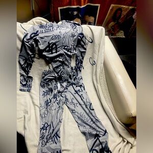 Two piece Body shirt and leggings